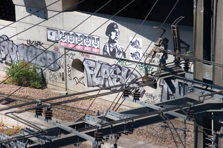Obey_010